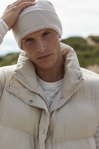 Man wearing a B445 Cotton Beanie